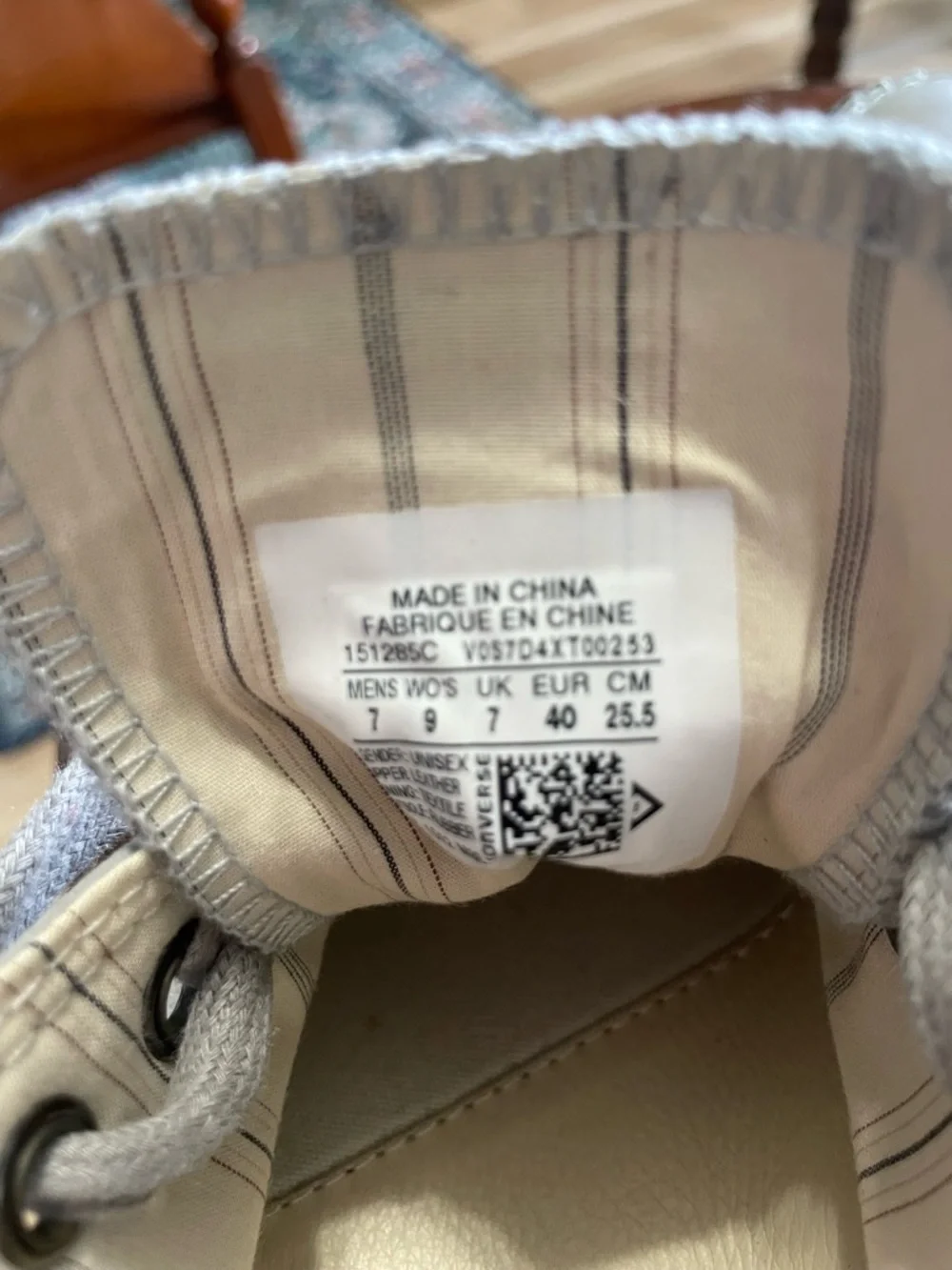 Converse Men's Low-Top John Varvatos Blanket stitch Sneakers in Light Gray - Picture 4 of 7